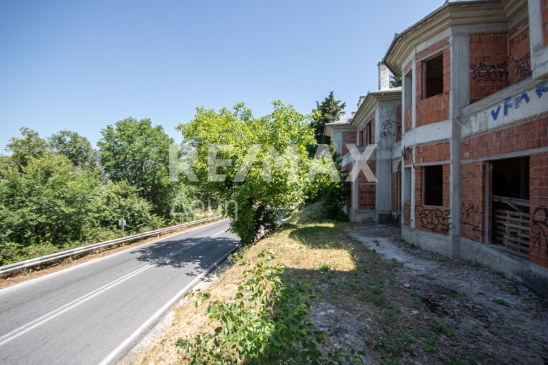 Commercial Property, For Sale