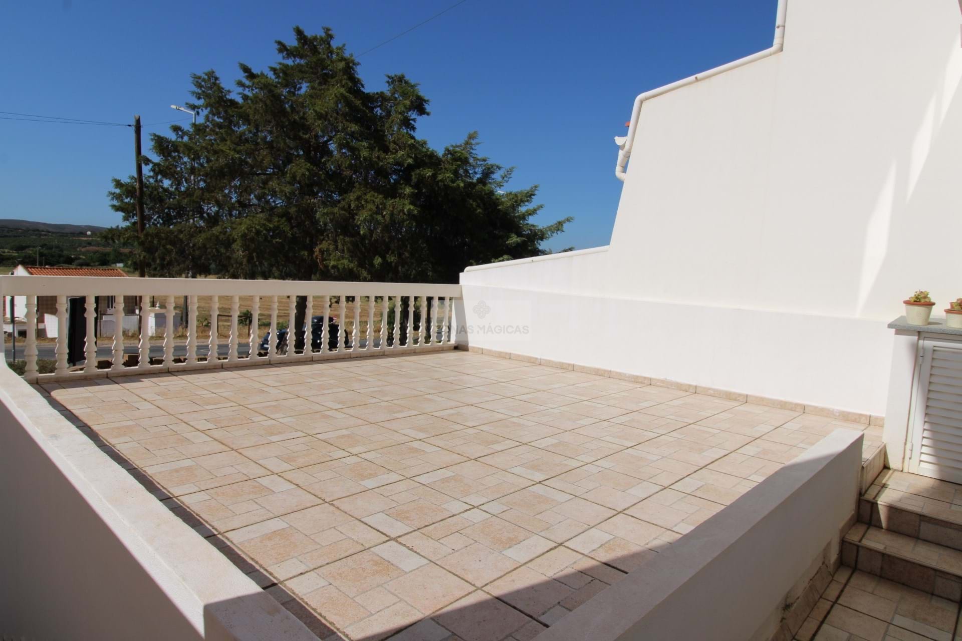 3 Bed, 2 Bath, HouseFor Sale, Lagos, Faro, 8600-250