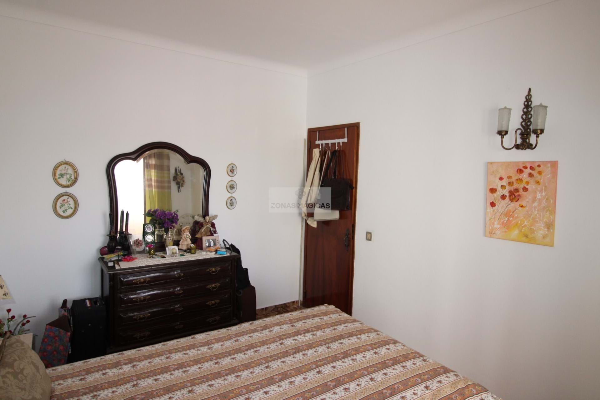 3 Bed, 2 Bath, HouseFor Sale, Lagos, Faro, 8600-250