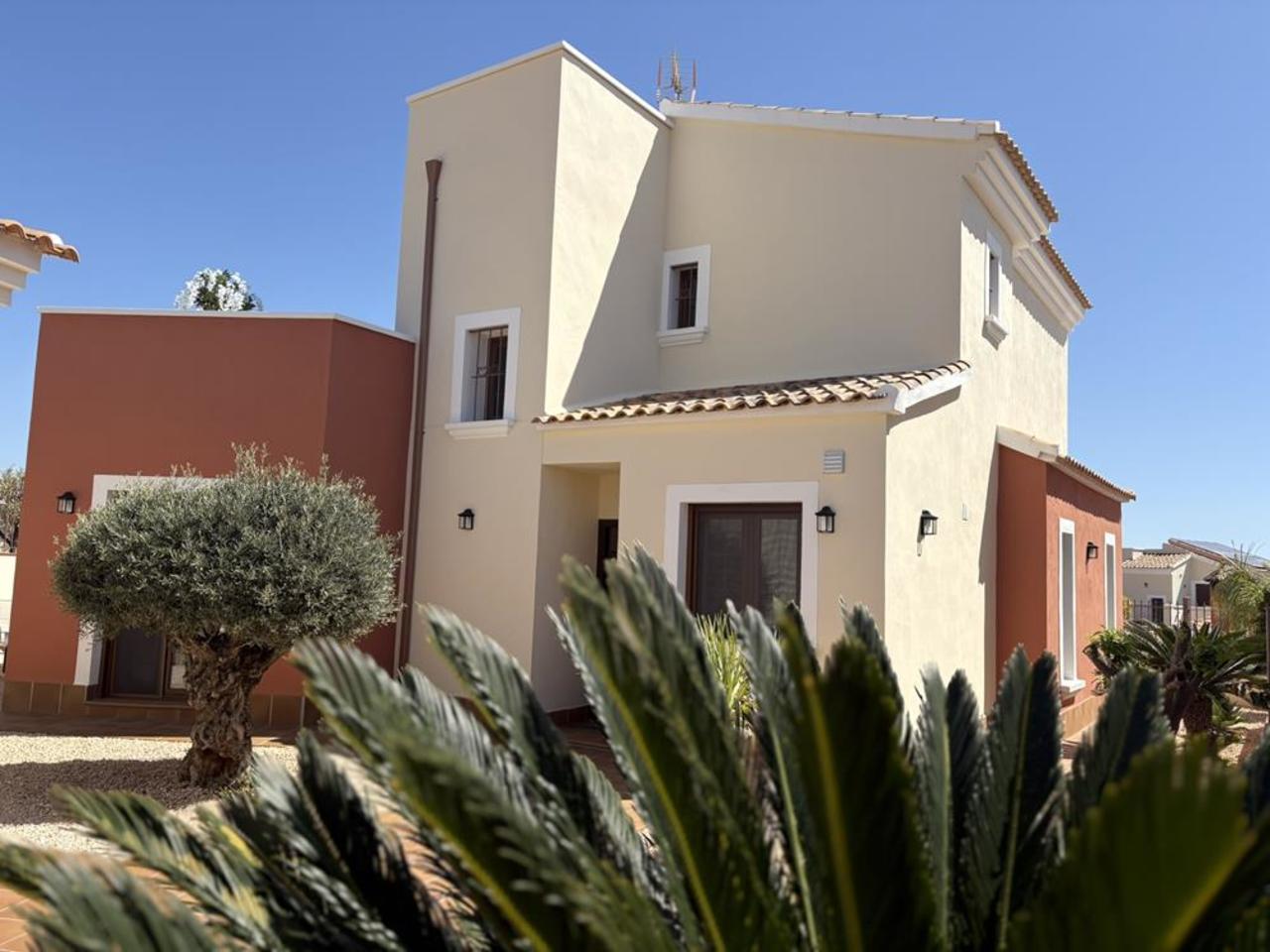 3 Bed, 3 Bath, HouseFor Sale, Altaona Golf and Country Village, Murcia