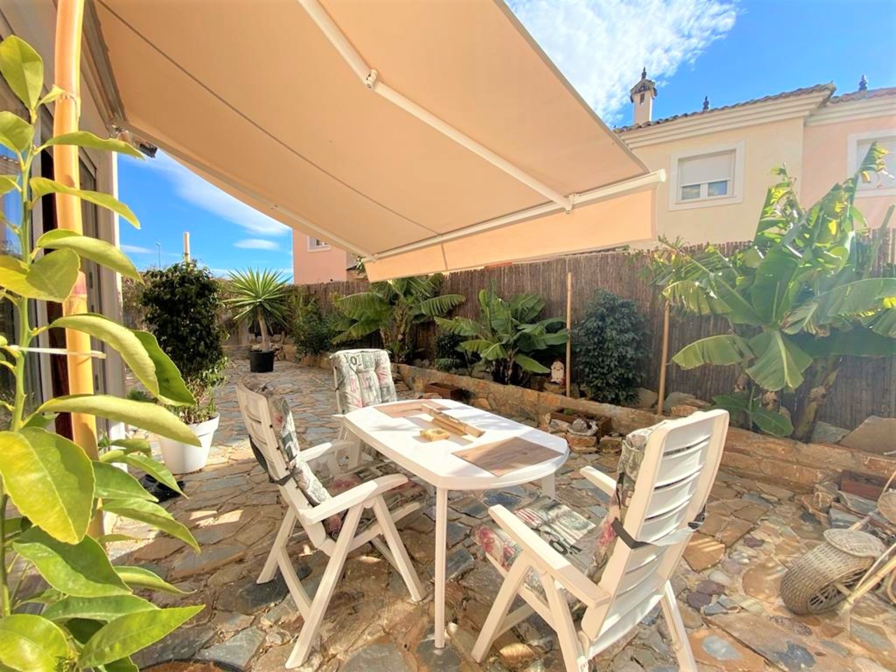 3 Bed, 2 Bath, ApartmentFor Sale, Altaona Golf and Country Village, Murcia