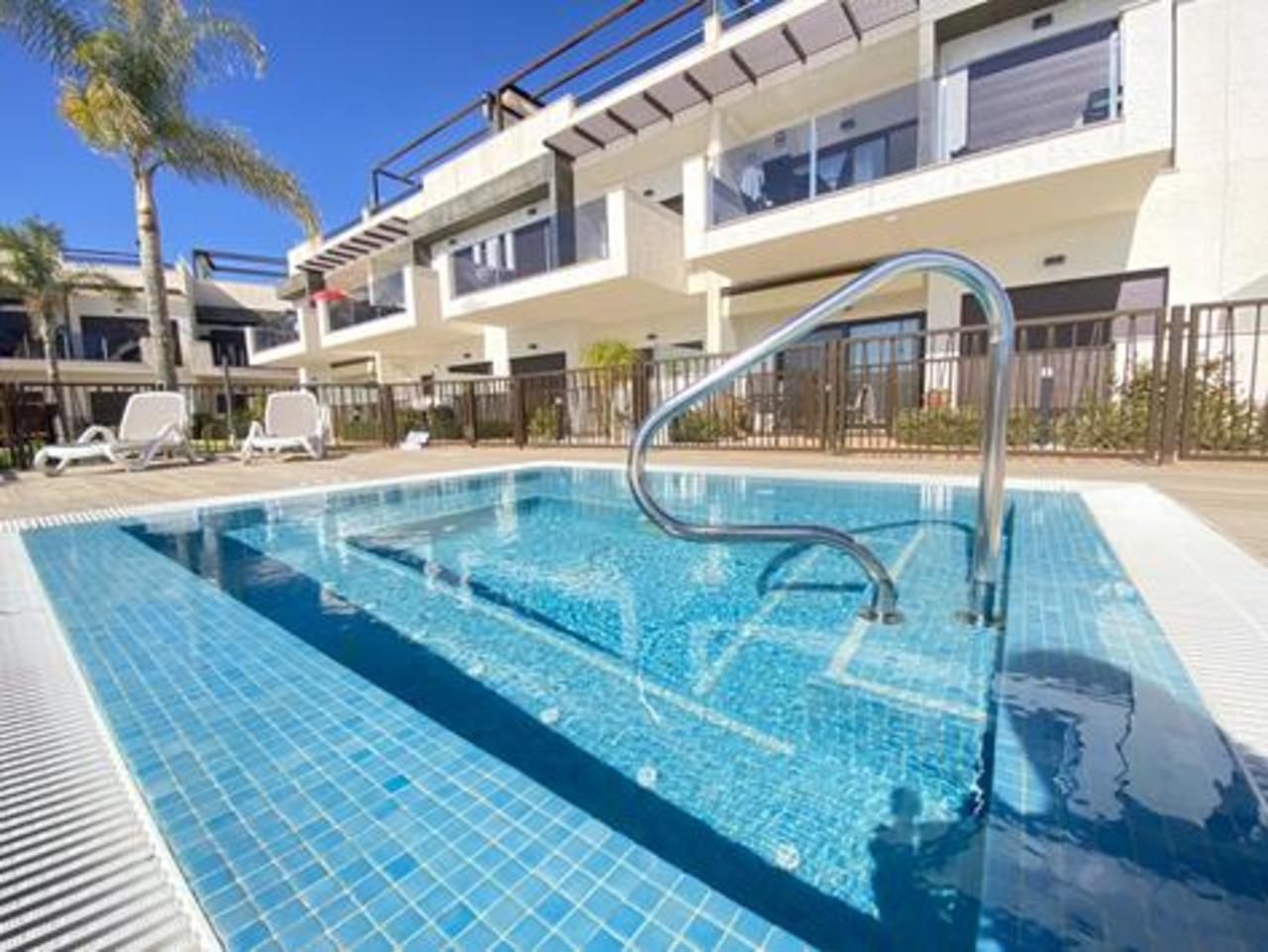 2 Bed, 2 Bath, ApartmentFor Sale, Dolores de Pacheco, Murcia