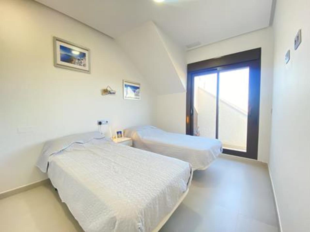 2 Bed, 2 Bath, ApartmentFor Sale, Dolores de Pacheco, Murcia