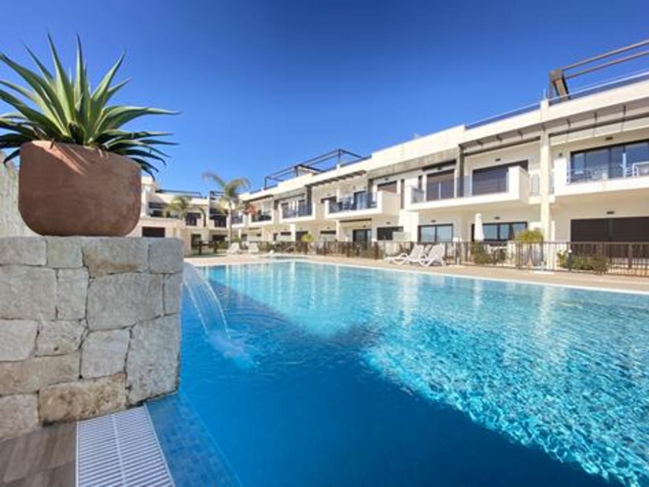 2 Bed, 2 Bath, ApartmentFor Sale, Dolores de Pacheco, Murcia