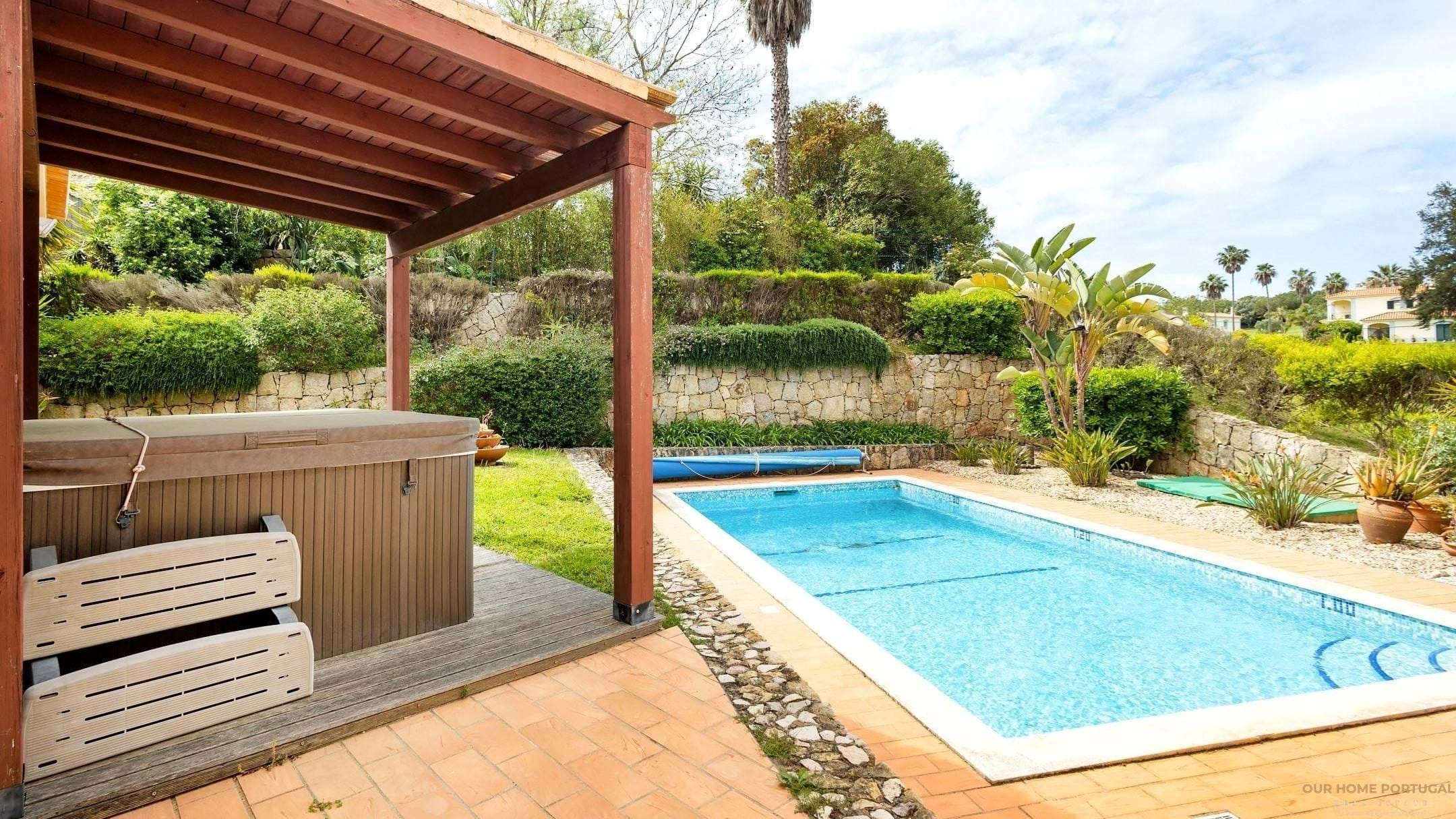 4 Bed, 5 Bath, ApartmentFor Sale, Lagoa, Faro, 8400-080