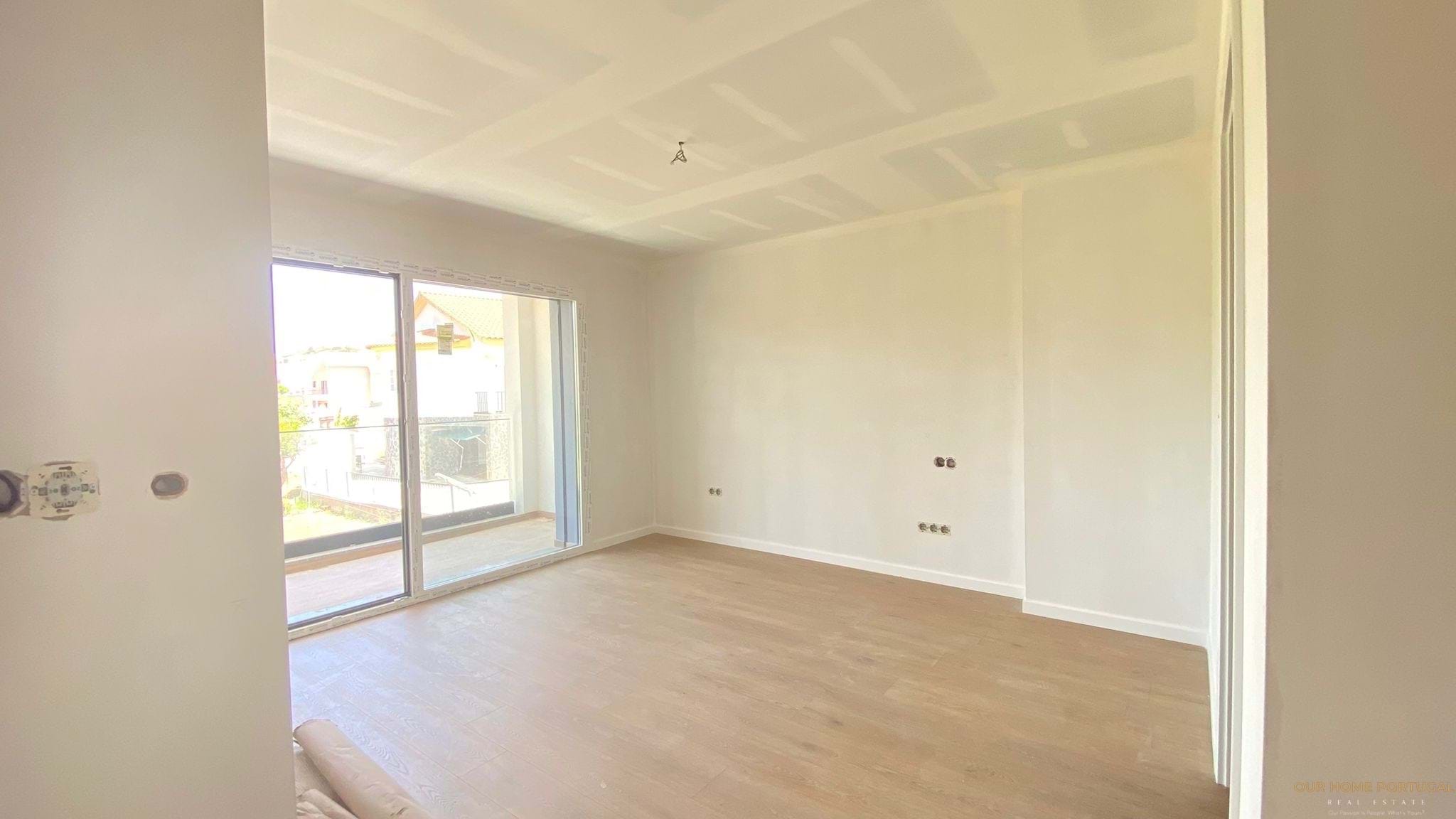 4 Bed, 4 Bath, HouseFor Sale, Cascais, Lisboa