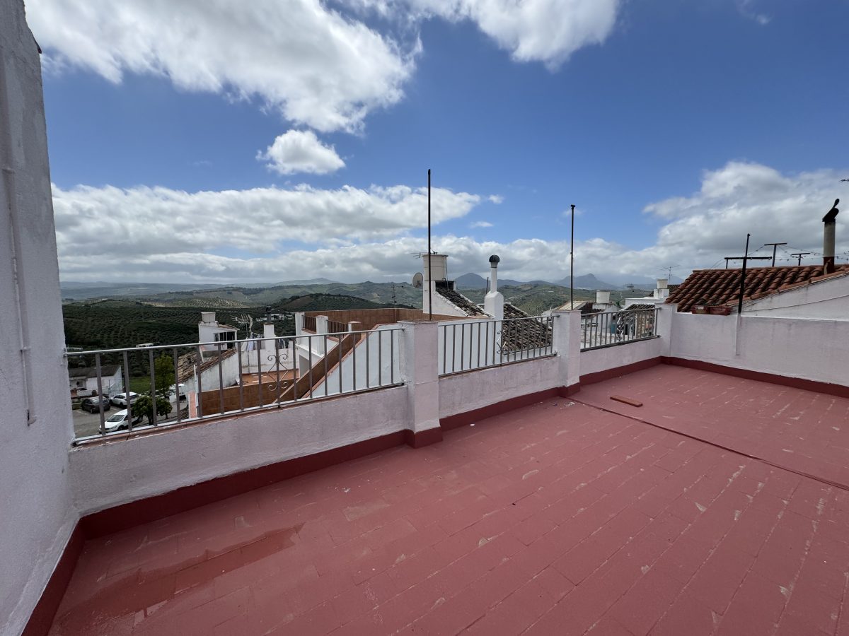 5 Bed, 2 Bath, HouseFor Sale, Olvera, Andalucia