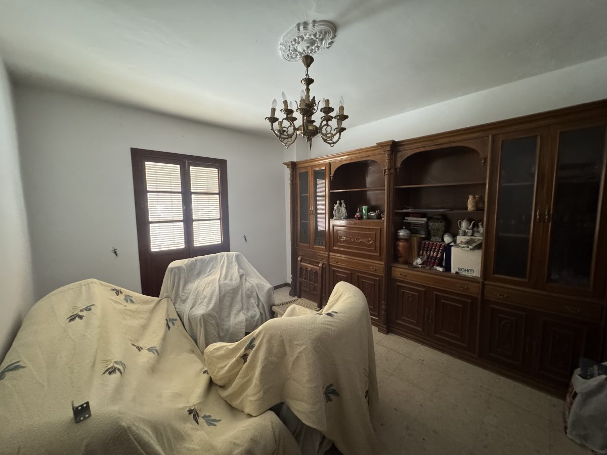 5 Bed, 2 Bath, HouseFor Sale, Olvera, Andalucia