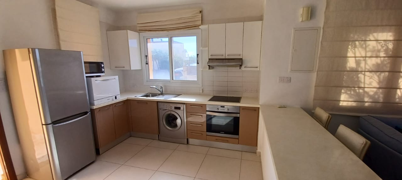 3 Bed, 2 Bath, HouseFor Sale, Chlorakas, Paphos