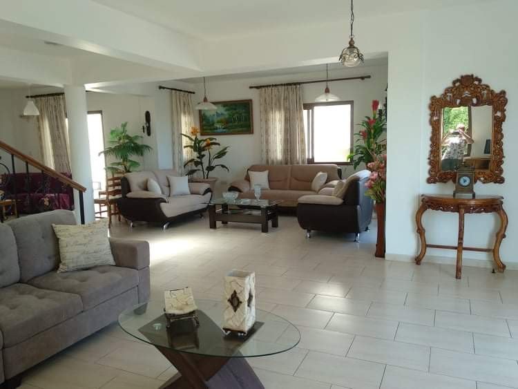 4 Bed, 3 Bath, HouseFor Sale, Geroskipou, Paphos