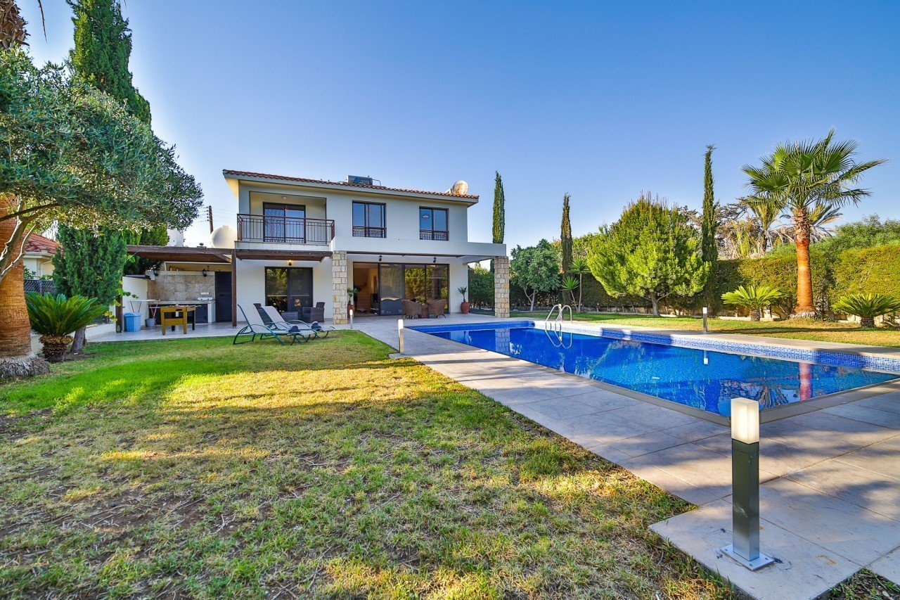 4 Bed, 4 Bath, HouseFor Sale, Chlorakas, Paphos