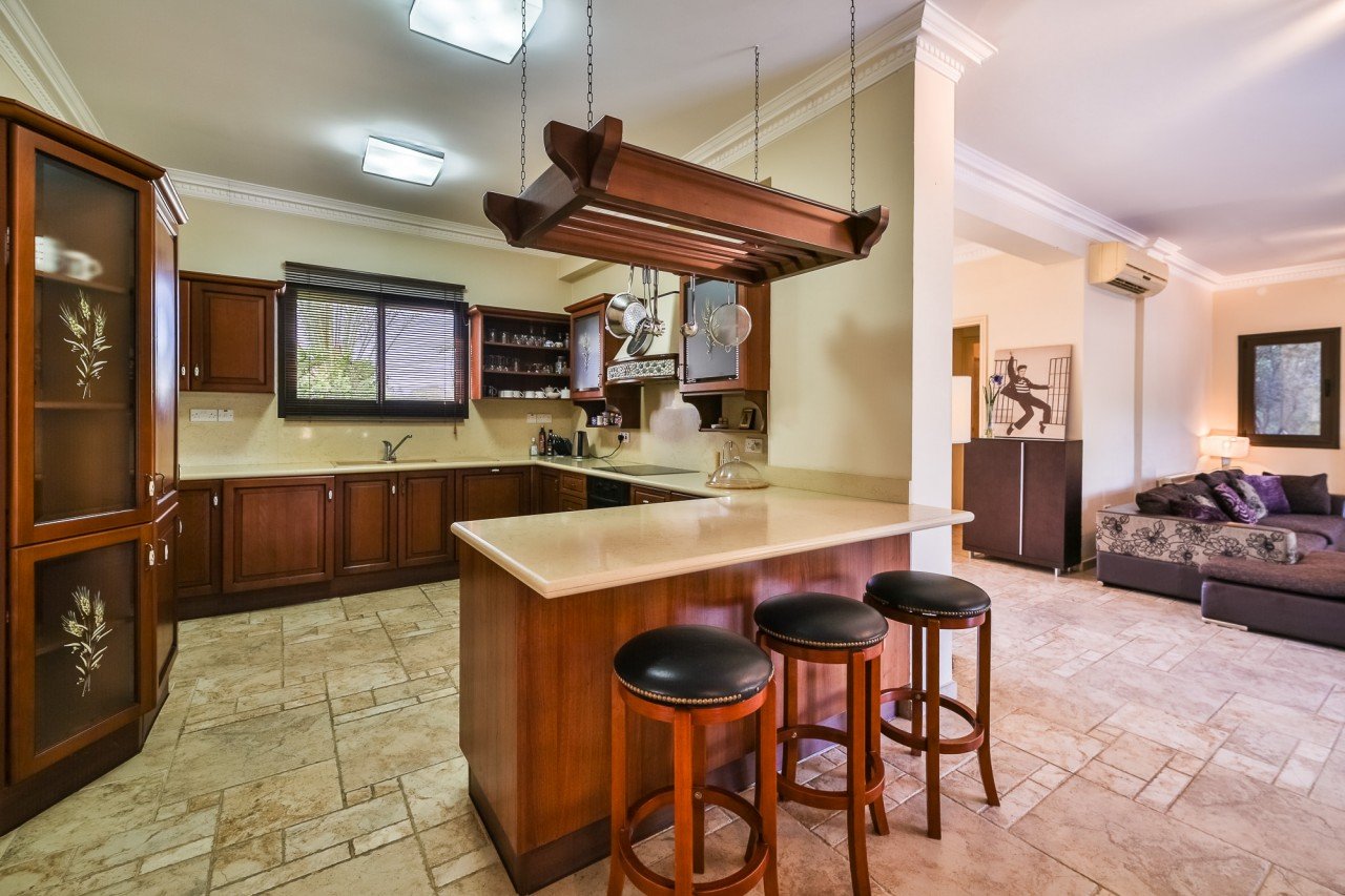 4 Bed, 4 Bath, HouseFor Sale, Chlorakas, Paphos