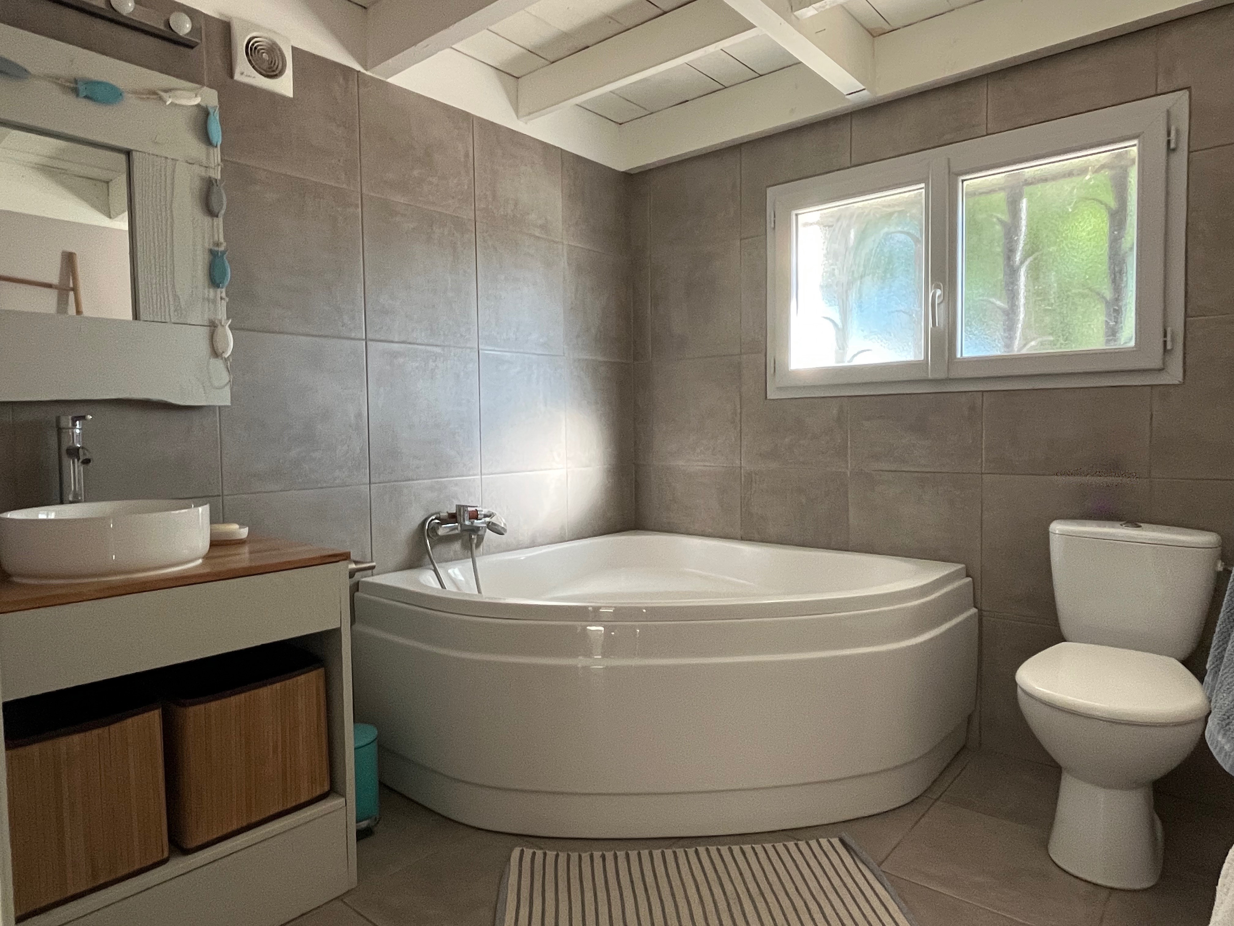 4 Bed, 2 Bath, HouseFor Sale, Prigonrieux, Dordogne, Aquitaine, 24130