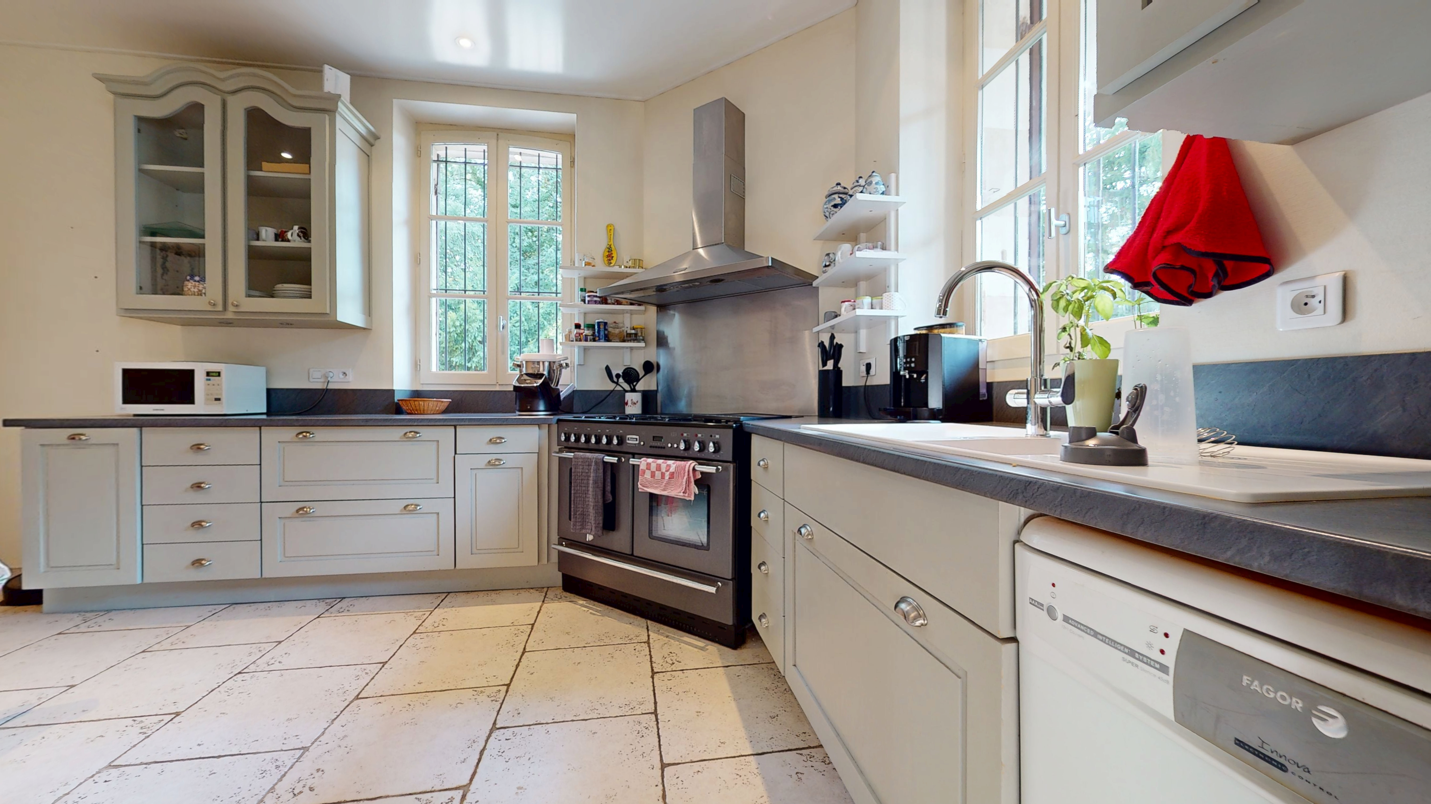 9 Bed, 6 Bath, HouseFor Sale, Bergerac, Dordogne, Aquitaine, 24100