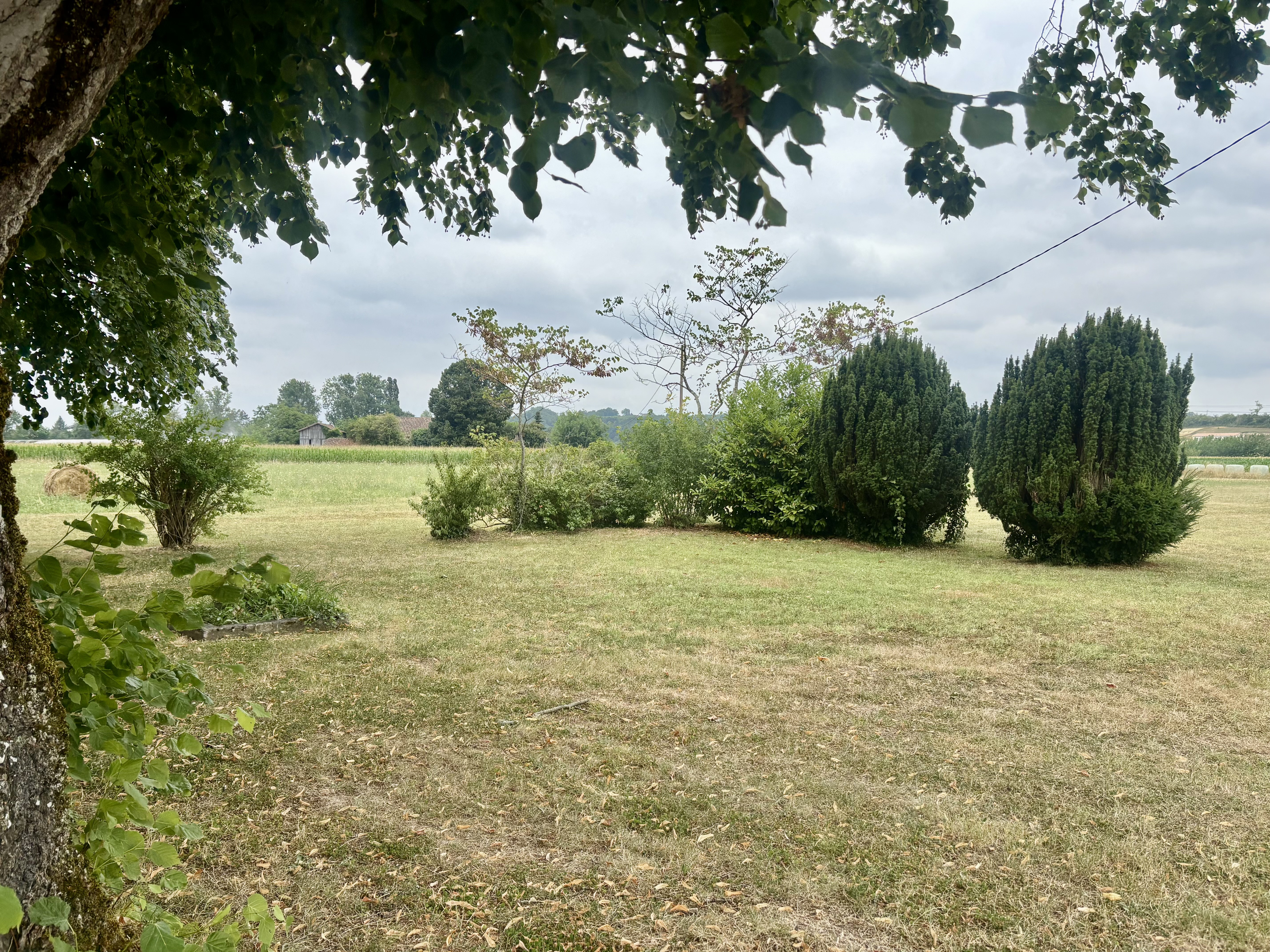 7 Bed, 1 Bath, HouseFor Sale, Casseneuil, Lot-et-Garonne, Aquitaine, 47440