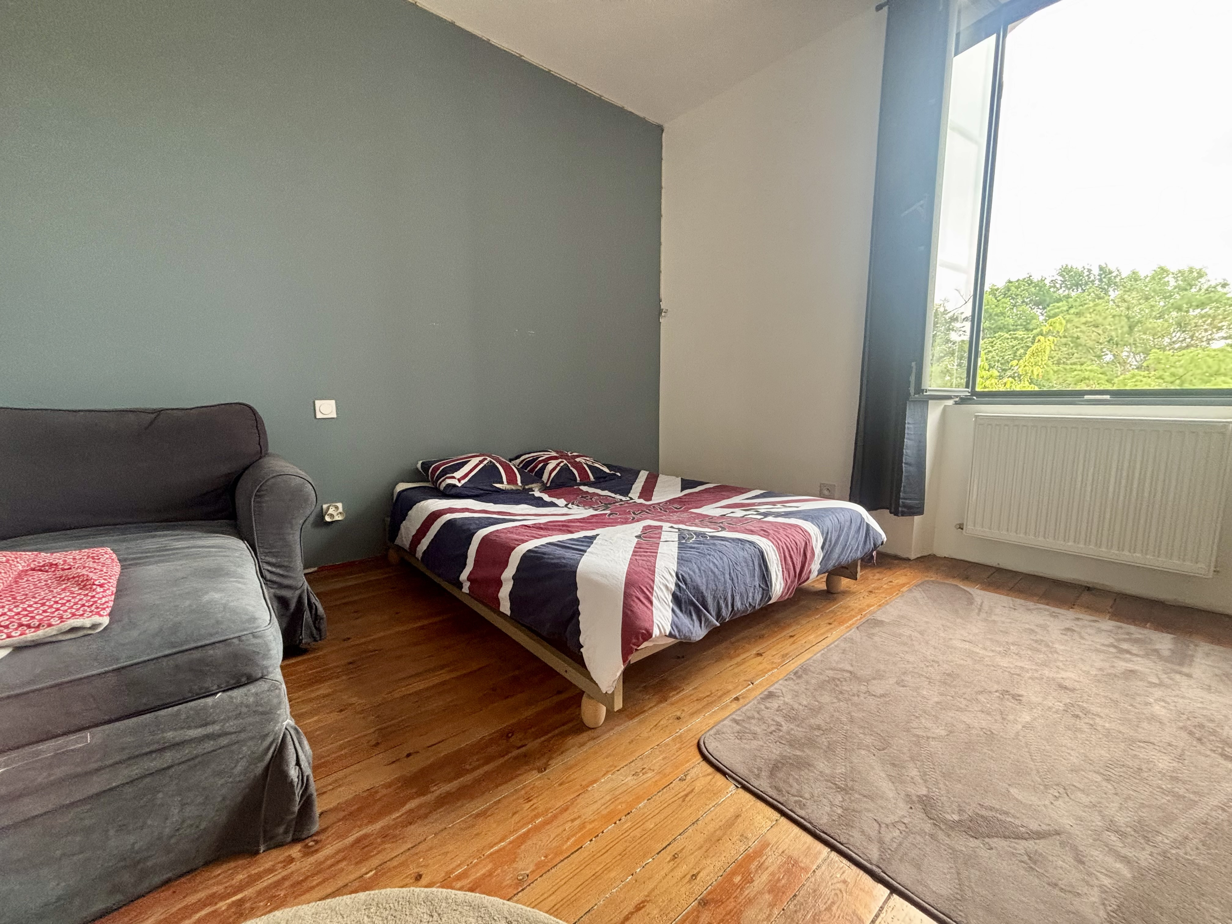 7 Bed, 1 Bath, HouseFor Sale, Casseneuil, Lot-et-Garonne, Aquitaine, 47440