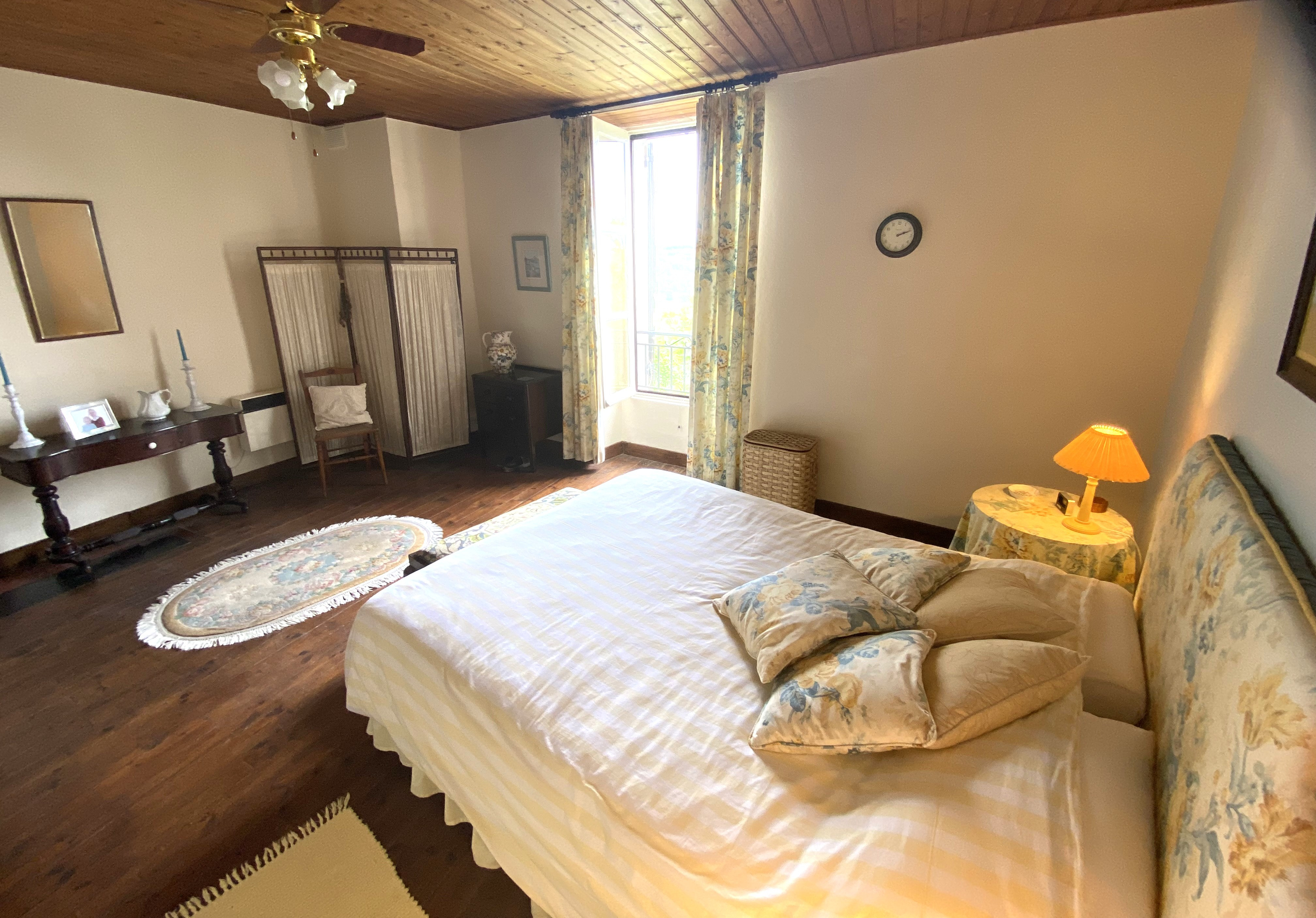 4 Bed, 2 Bath, HouseFor Sale, Belves, Dordogne, Aquitaine, 24170