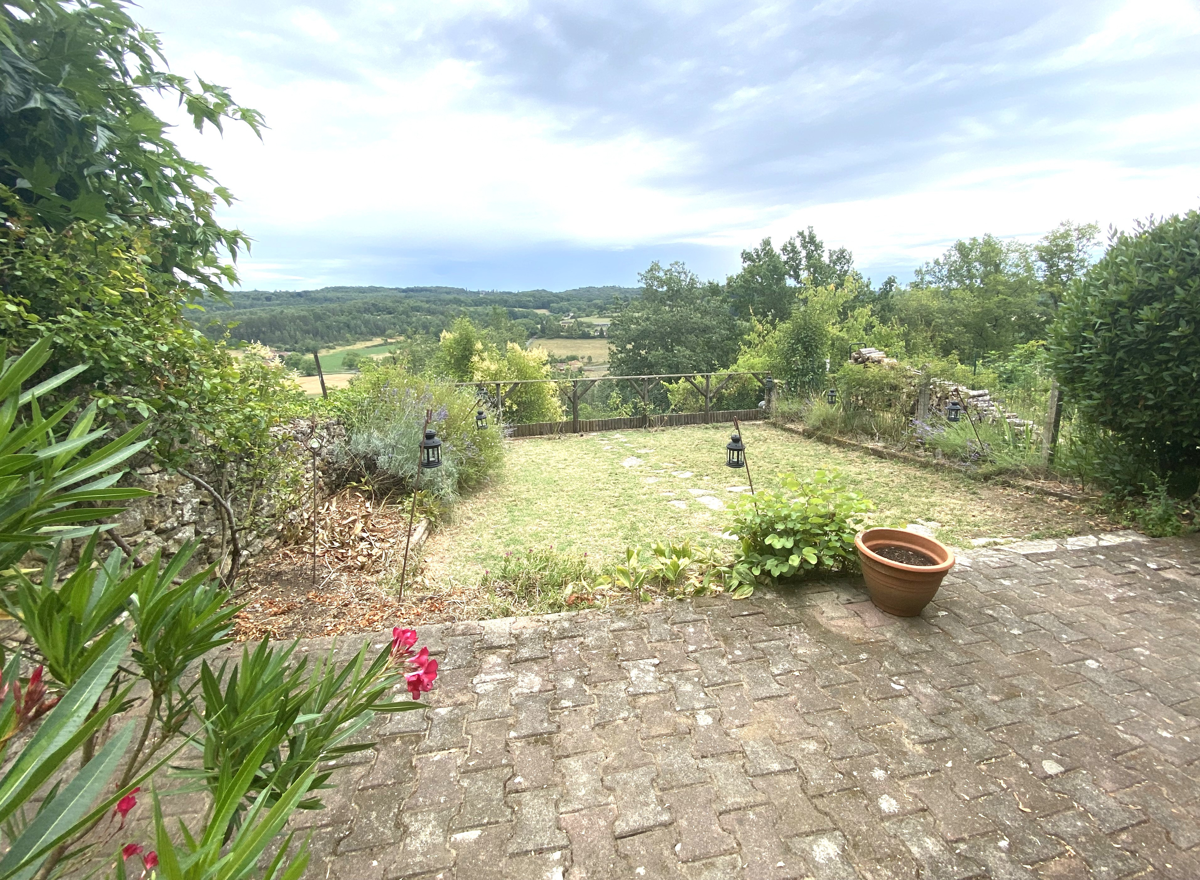 4 Bed, 2 Bath, HouseFor Sale, Belves, Dordogne, Aquitaine, 24170