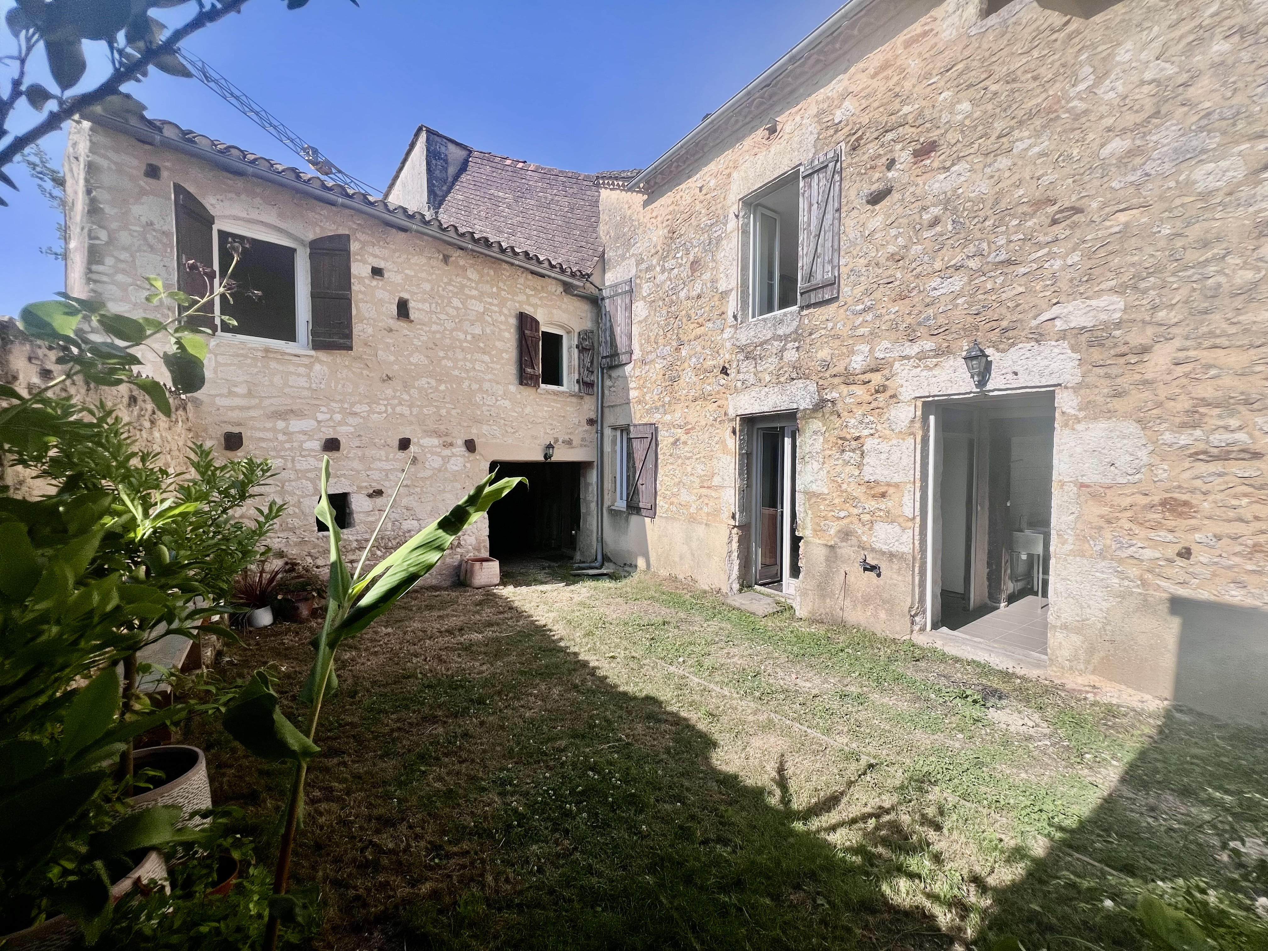 HouseFor Sale, Biron, Dordogne, Aquitaine, 24540