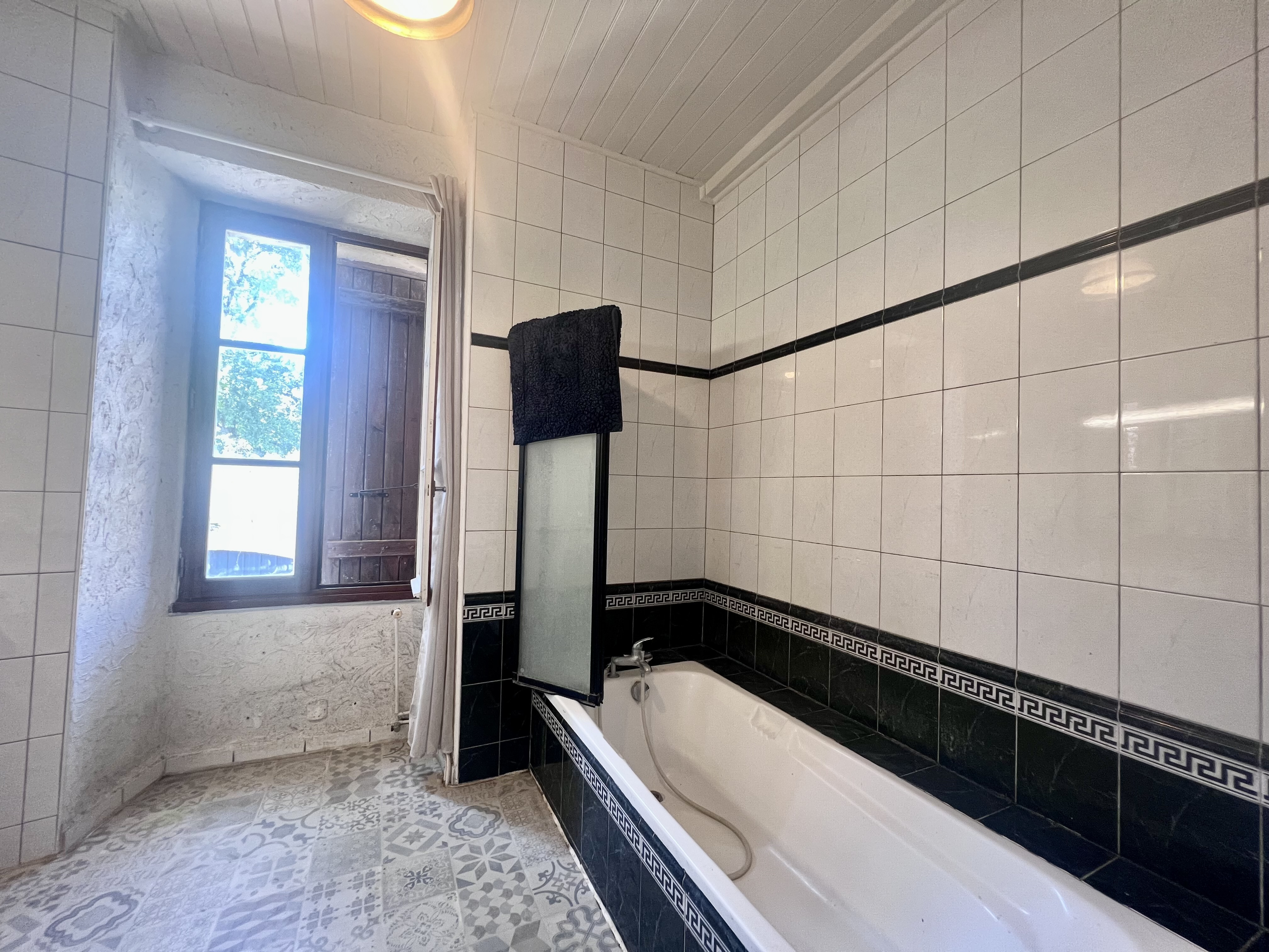 HouseFor Sale, Biron, Dordogne, Aquitaine, 24540