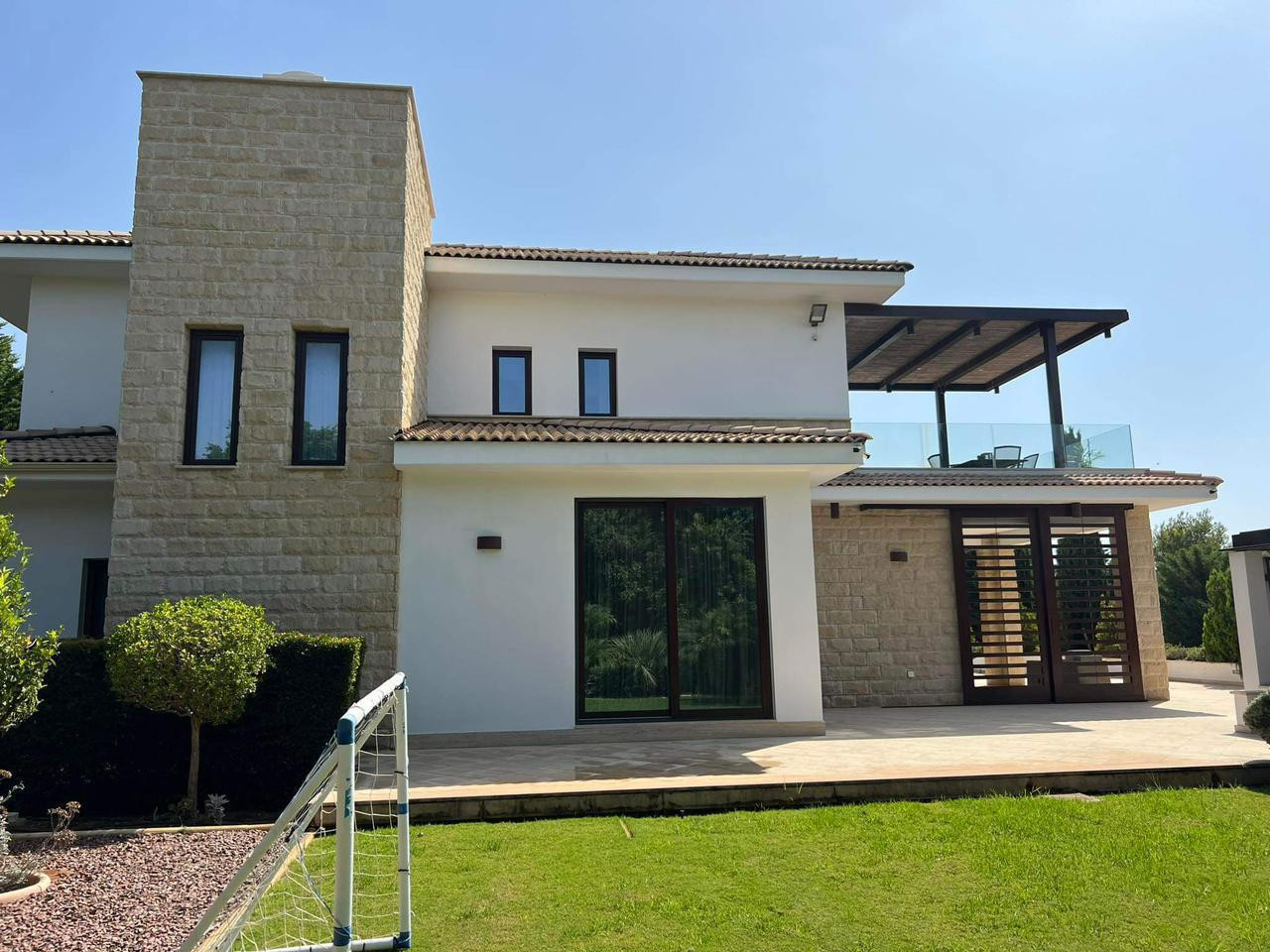 4 Bed, 4 Bath, HouseFor Sale, Aphrodite Hills, Paphos