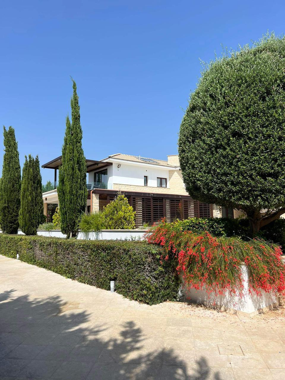 4 Bed, 4 Bath, HouseFor Sale, Aphrodite Hills, Paphos