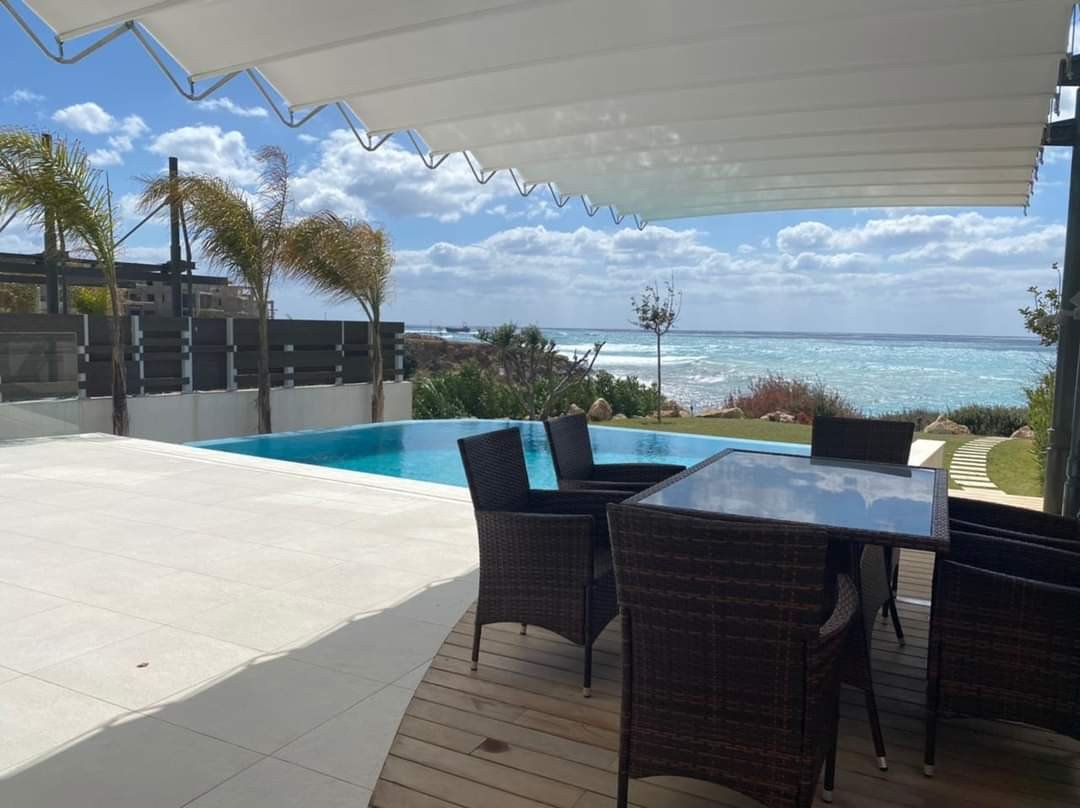 6 Bed, 7 Bath, HouseFor Sale, Chlorakas, Paphos