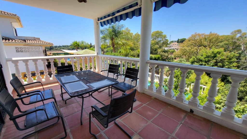 4 Bed, 3 Bath, HouseFor Sale, Elviria, Malaga