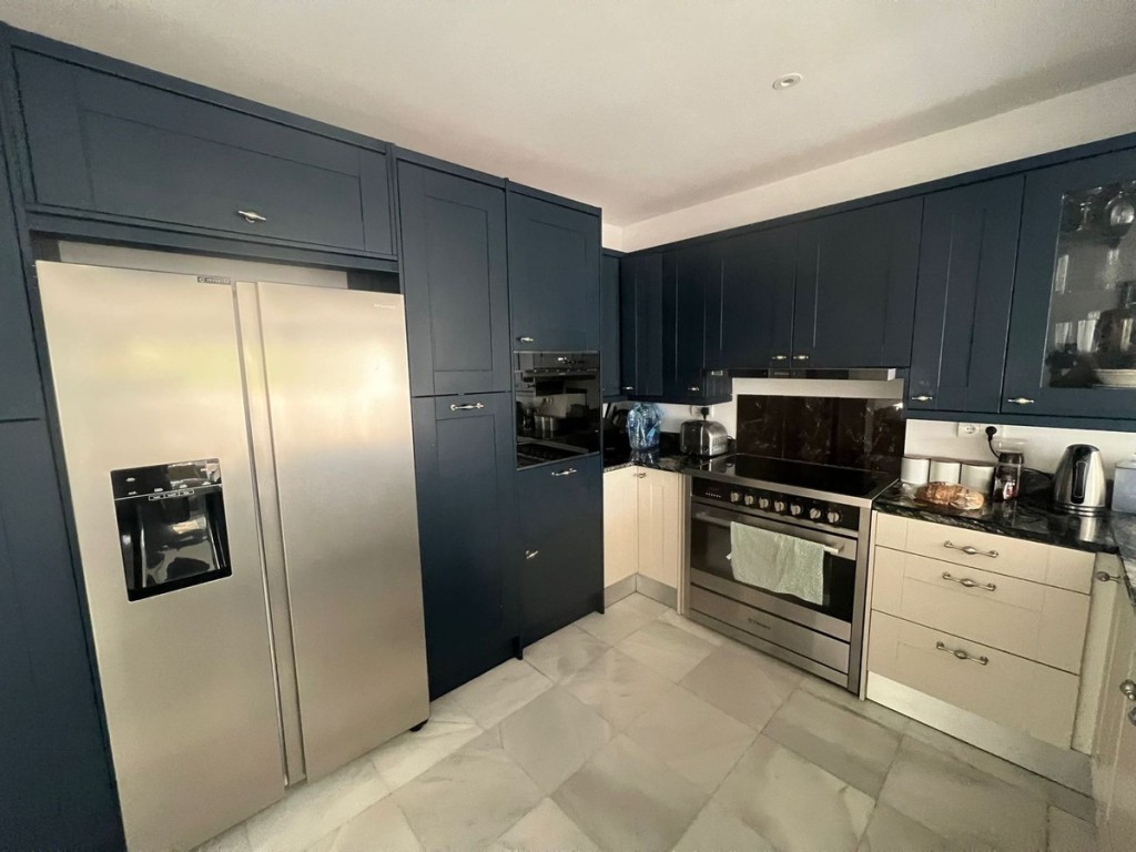 4 Bed, 3 Bath, HouseFor Sale, San Pedro de Alcantara, Malaga