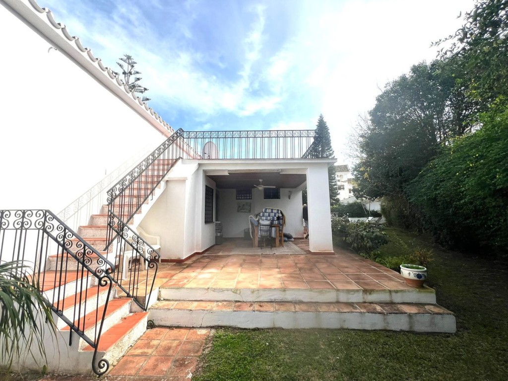 4 Bed, 3 Bath, HouseFor Sale, San Pedro de Alcantara, Malaga