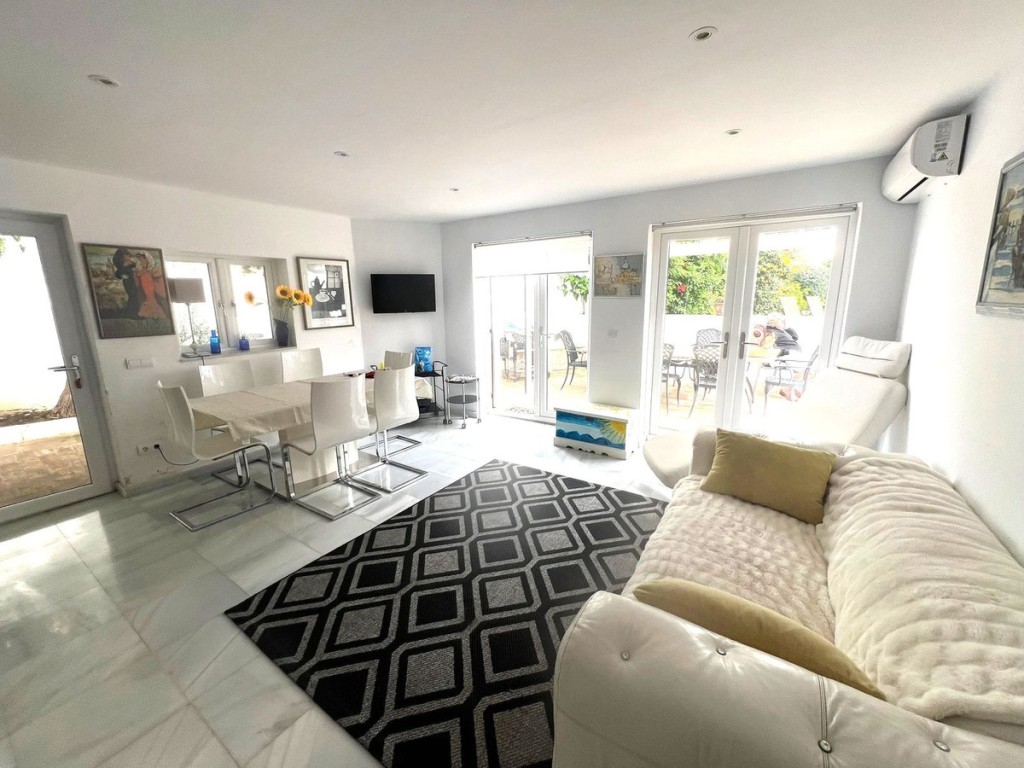 4 Bed, 3 Bath, HouseFor Sale, San Pedro de Alcantara, Malaga