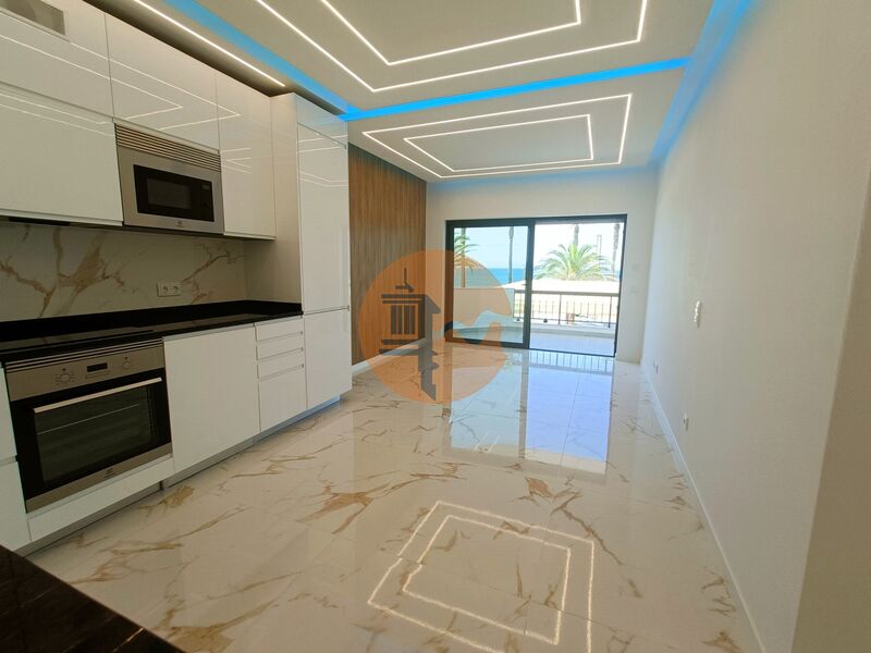 3 Bed, 2 Bath, ApartmentFor Sale, Loulé, Faro