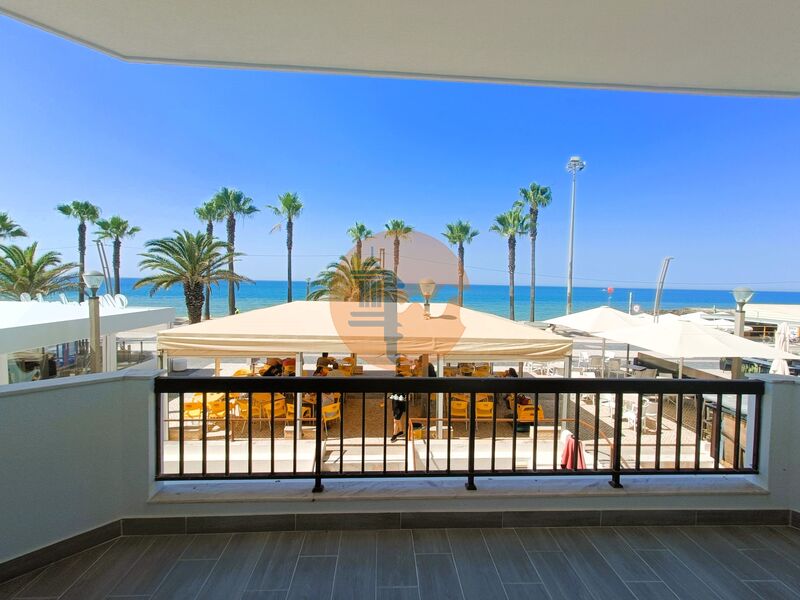 3 Bed, 2 Bath, ApartmentFor Sale, Loulé, Faro