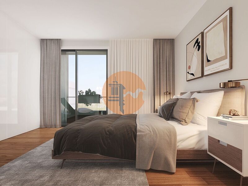 4 Bed, 4 Bath, ApartmentFor Sale, Loulé, Faro