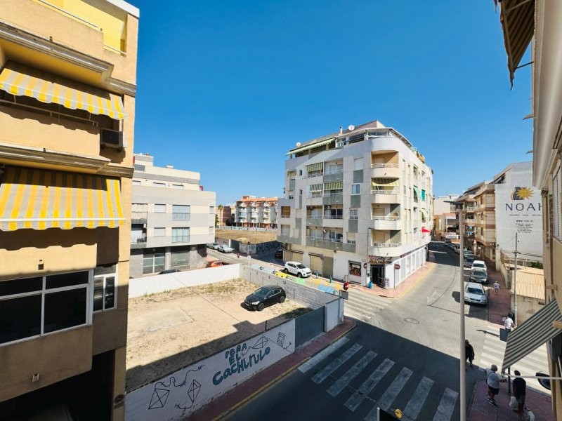 2 Bed, 1 Bath, ApartmentFor Sale, La Mata, Alicante
