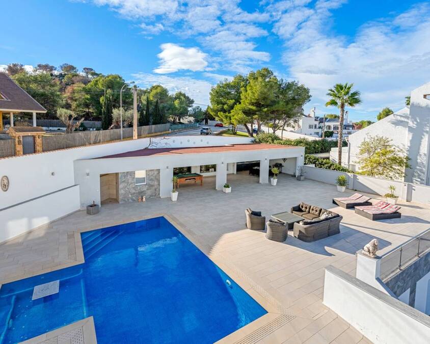 6 Bed, 5 Bath, HouseFor Sale, San Miguel de Salinas, Alicante