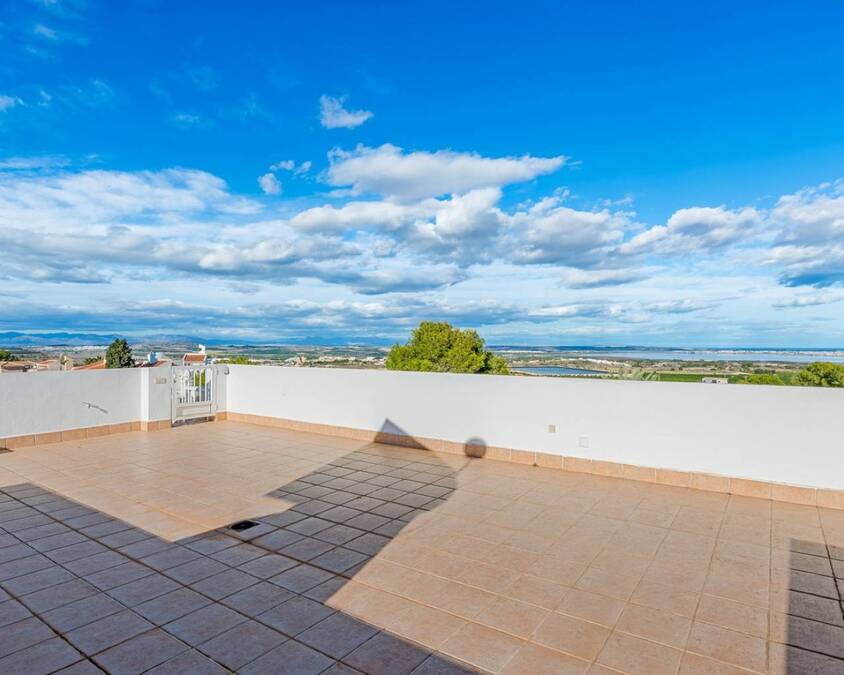 6 Bed, 5 Bath, HouseFor Sale, San Miguel de Salinas, Alicante
