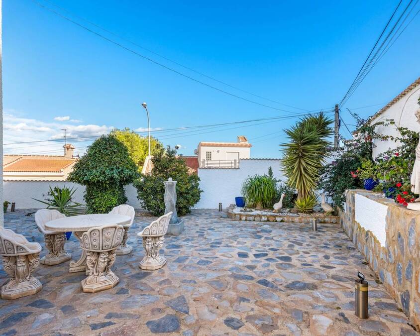 6 Bed, 5 Bath, HouseFor Sale, San Miguel de Salinas, Alicante