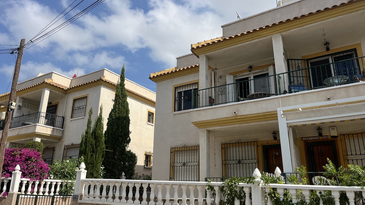 2 Bed, 1 Bath, ApartmentFor Sale, Algorfa, Alicante