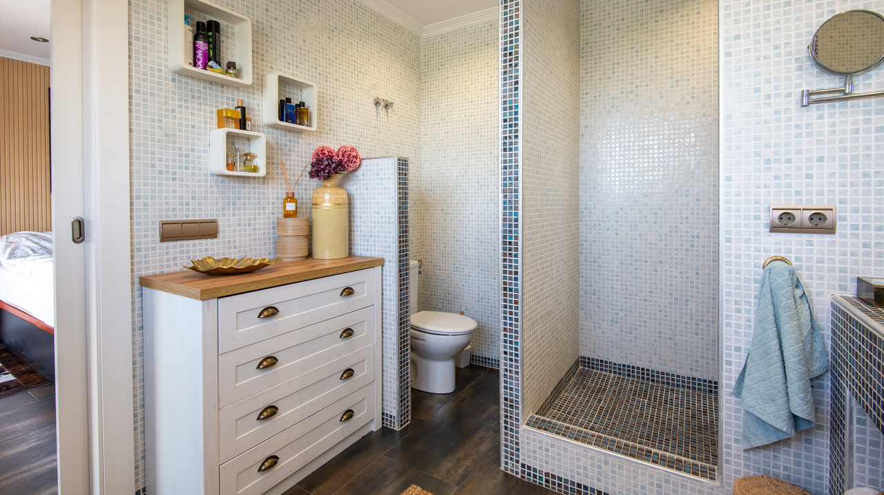 4 Bed, 5 Bath, HouseFor Sale, Algorfa, Alicante