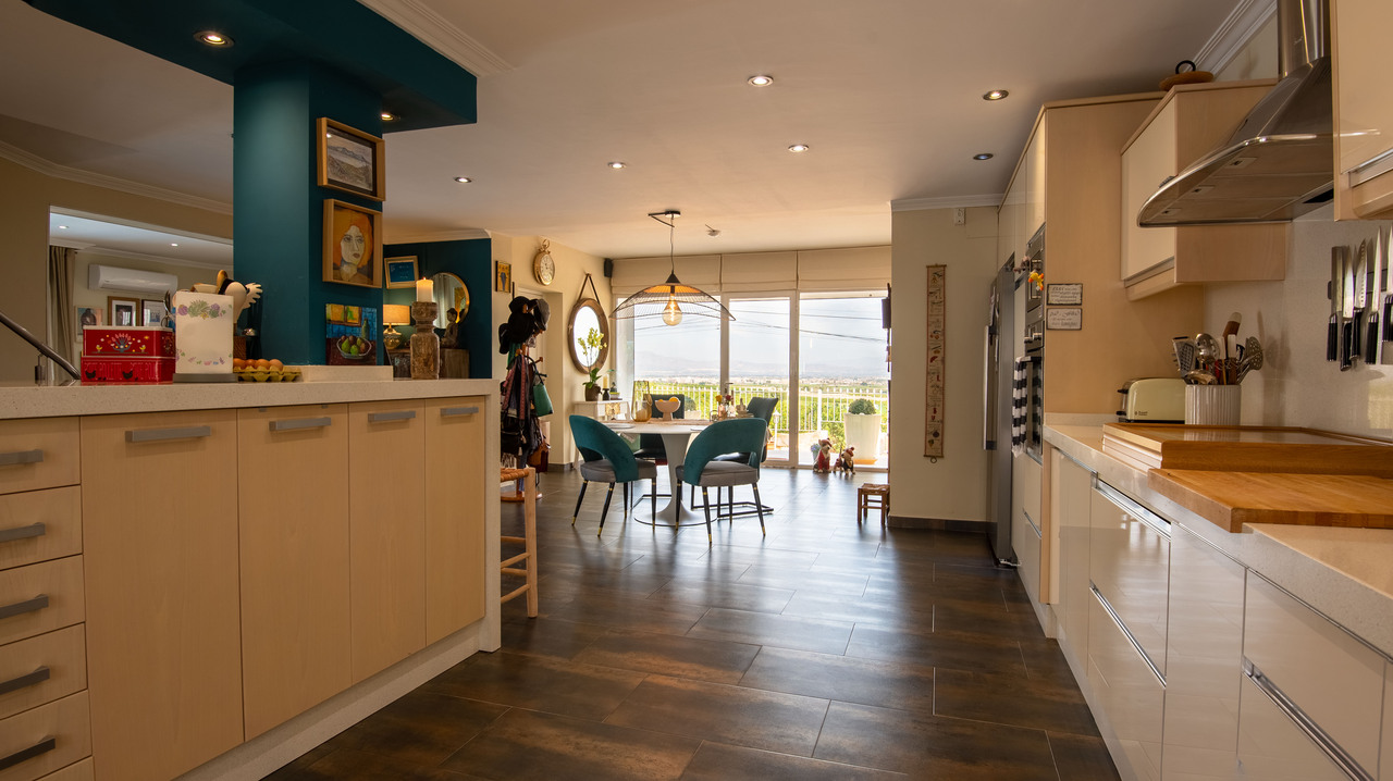 4 Bed, 5 Bath, HouseFor Sale, Algorfa, Alicante