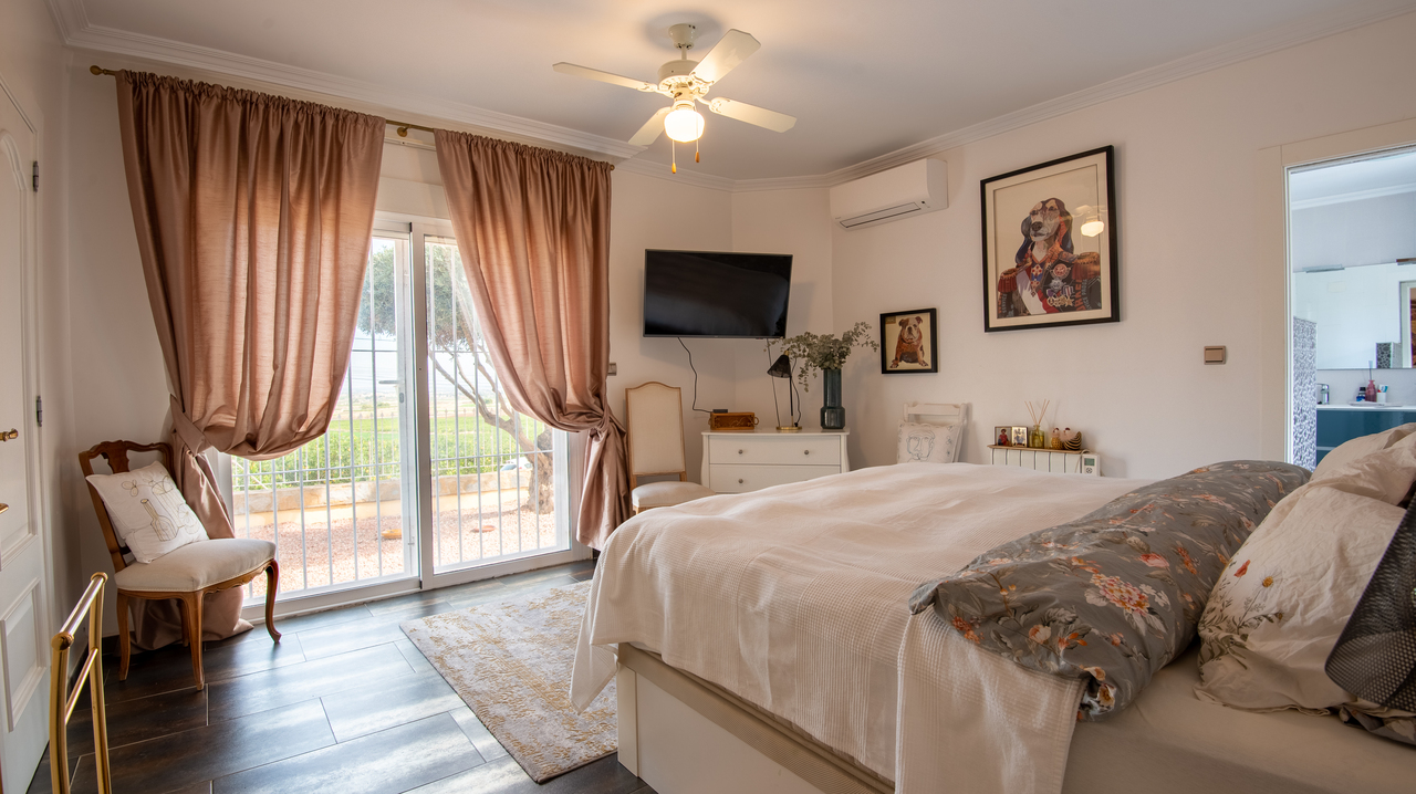 4 Bed, 5 Bath, HouseFor Sale, Algorfa, Alicante