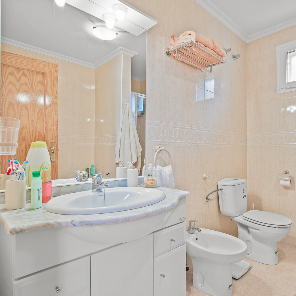 4 Bed, 4 Bath, HouseFor Sale, Algorfa, Alicante