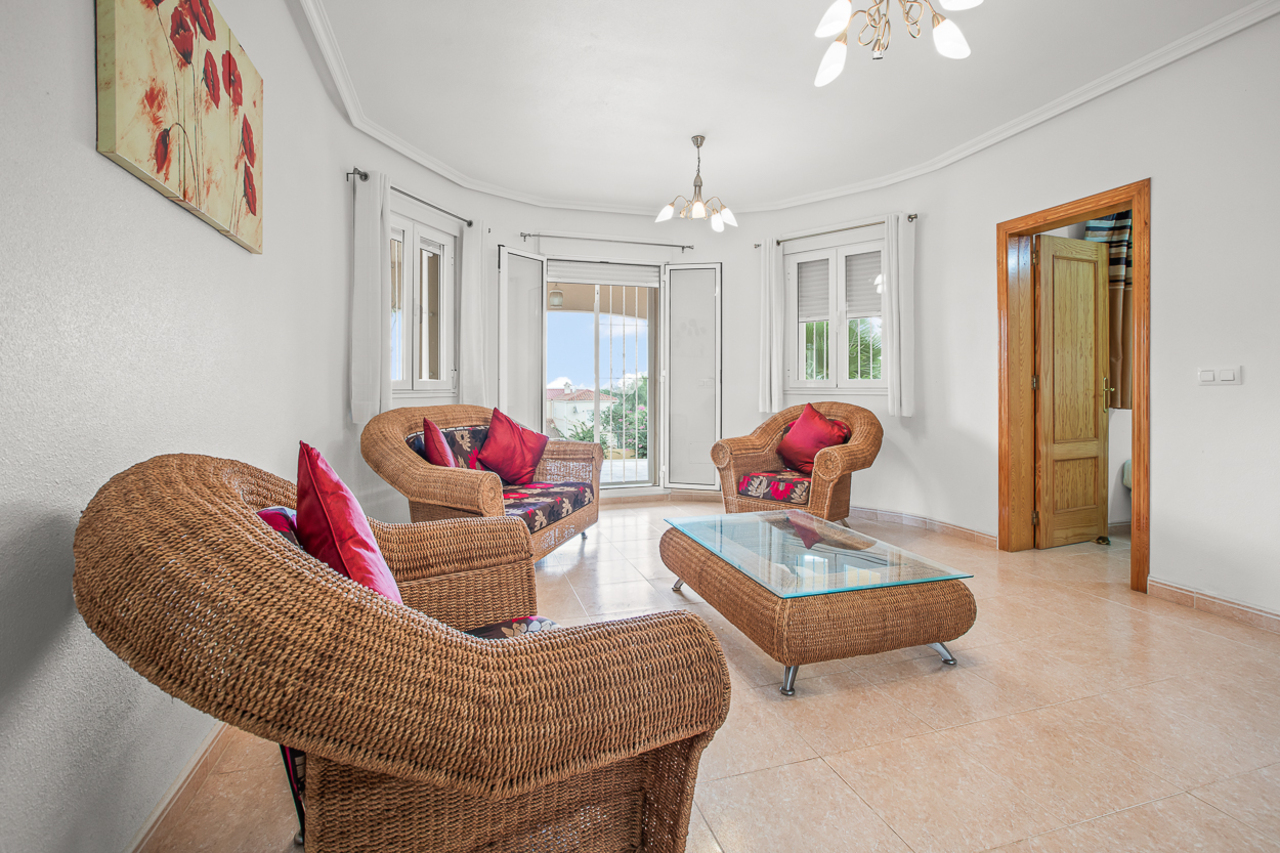 4 Bed, 4 Bath, HouseFor Sale, Algorfa, Alicante