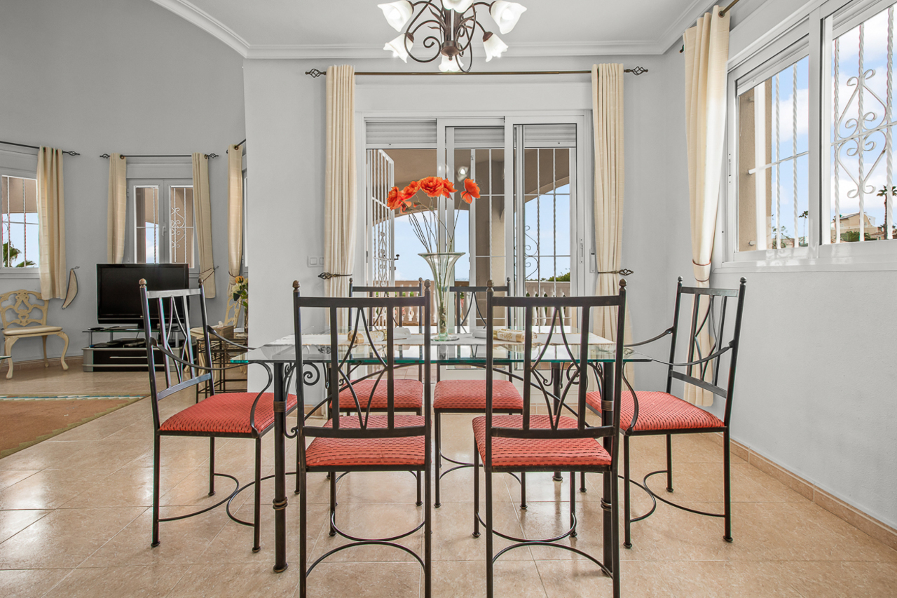 4 Bed, 4 Bath, HouseFor Sale, Algorfa, Alicante