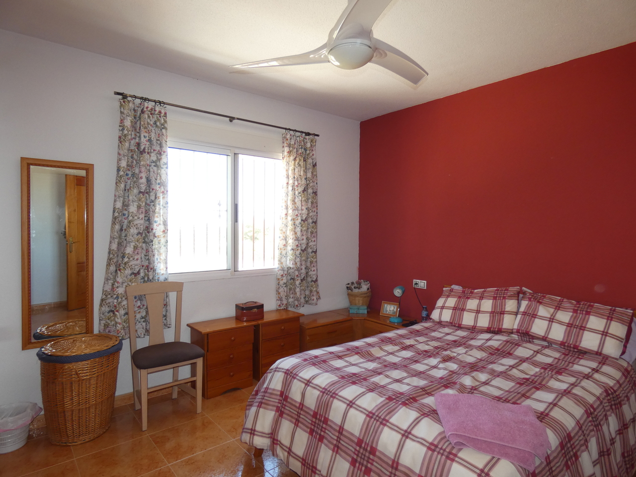 3 Bed, 2 Bath, HouseFor Sale, Algorfa, Alicante