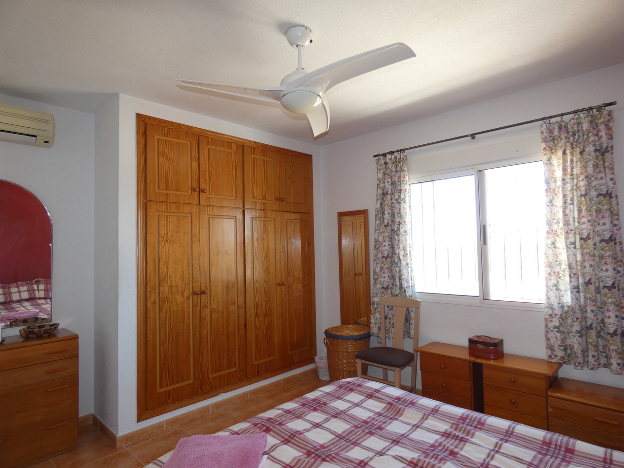 3 Bed, 2 Bath, HouseFor Sale, Algorfa, Alicante