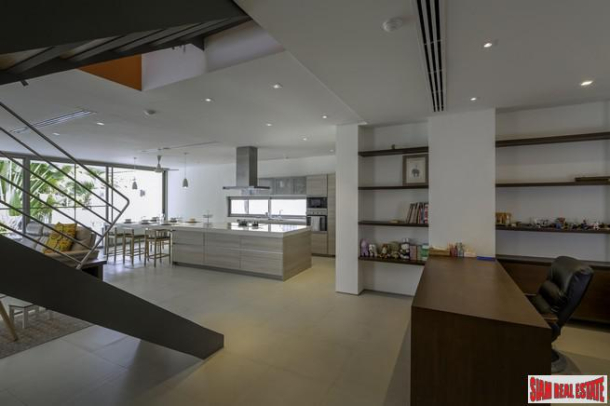 3 Bed, 3 Bath, ApartmentFor Sale, Ao Yamoo, Phuket