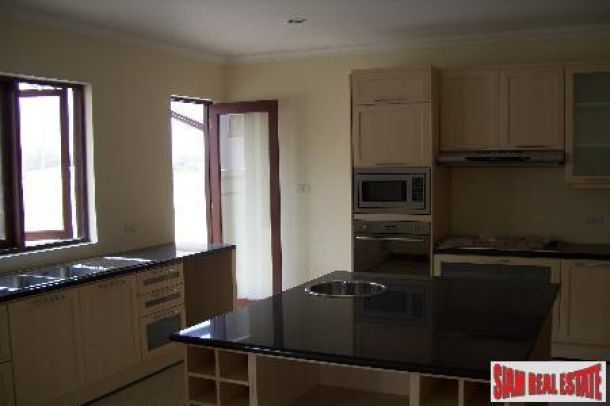 3 Bed, 6 Bath, HouseFor Sale, West - Hua Hin, Prachuap Khiri Khan