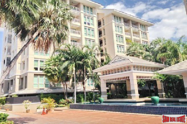 3 Bed, 3 Bath, ApartmentFor Sale, Silom, Bangkok